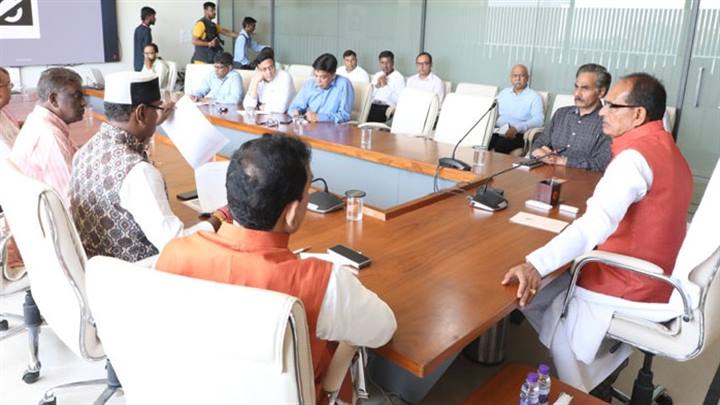 सतपुड़ा भवन में आग की घटना की जाँच रिपोर्ट 3 दिन में प्रस्तुत करें : मुख्यमंत्री श्री चौहान